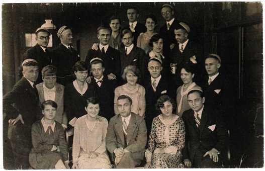 Mitglieder der studentischen Verbindung "Saxo Thüringen" um 1931